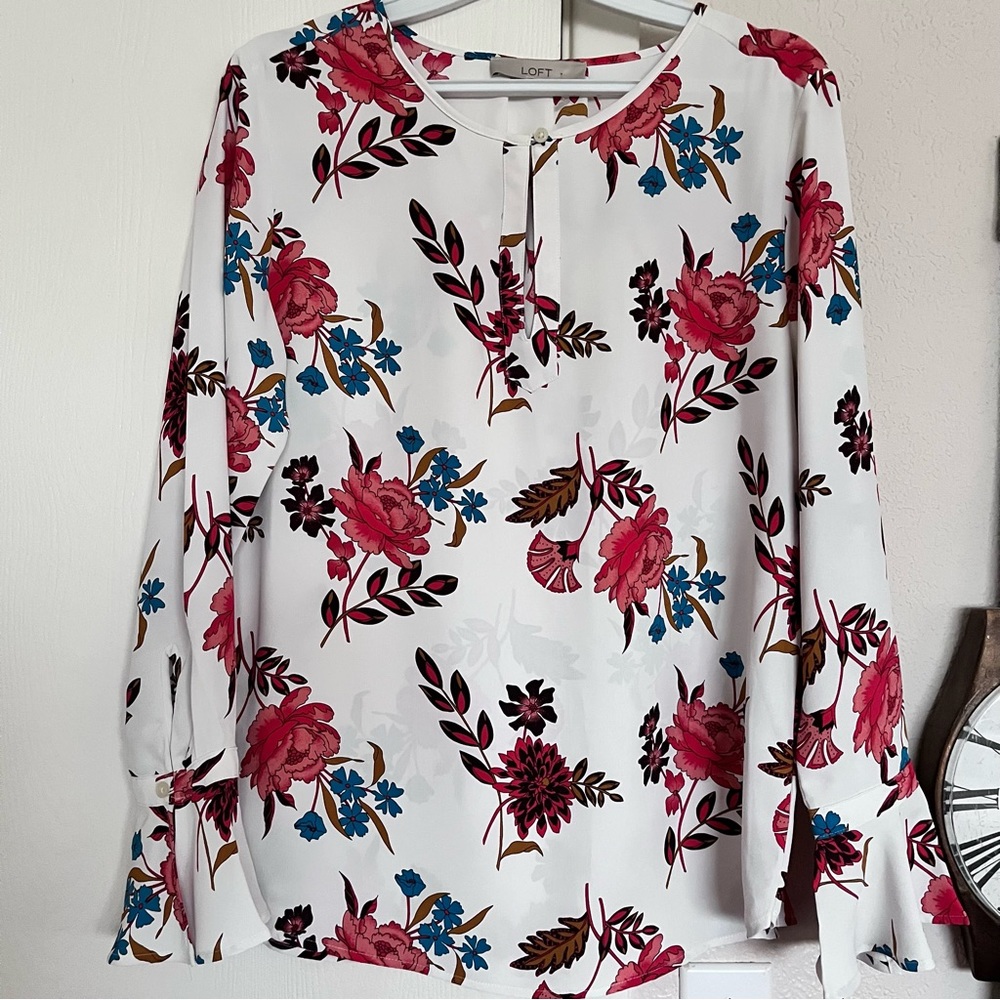 2/$20 LOFT Floral Print Women's Top - White and Pink Floral, Medium